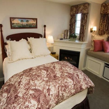 Inn & Spa At Mill Falls 02.[1]
